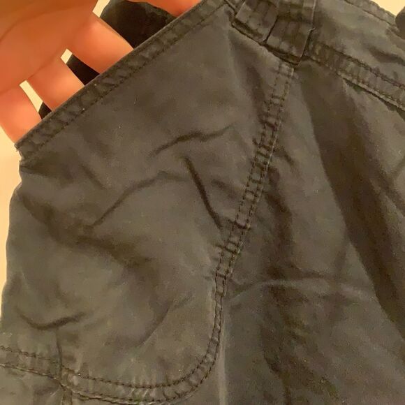 Black pants  - Picture 5 of 8